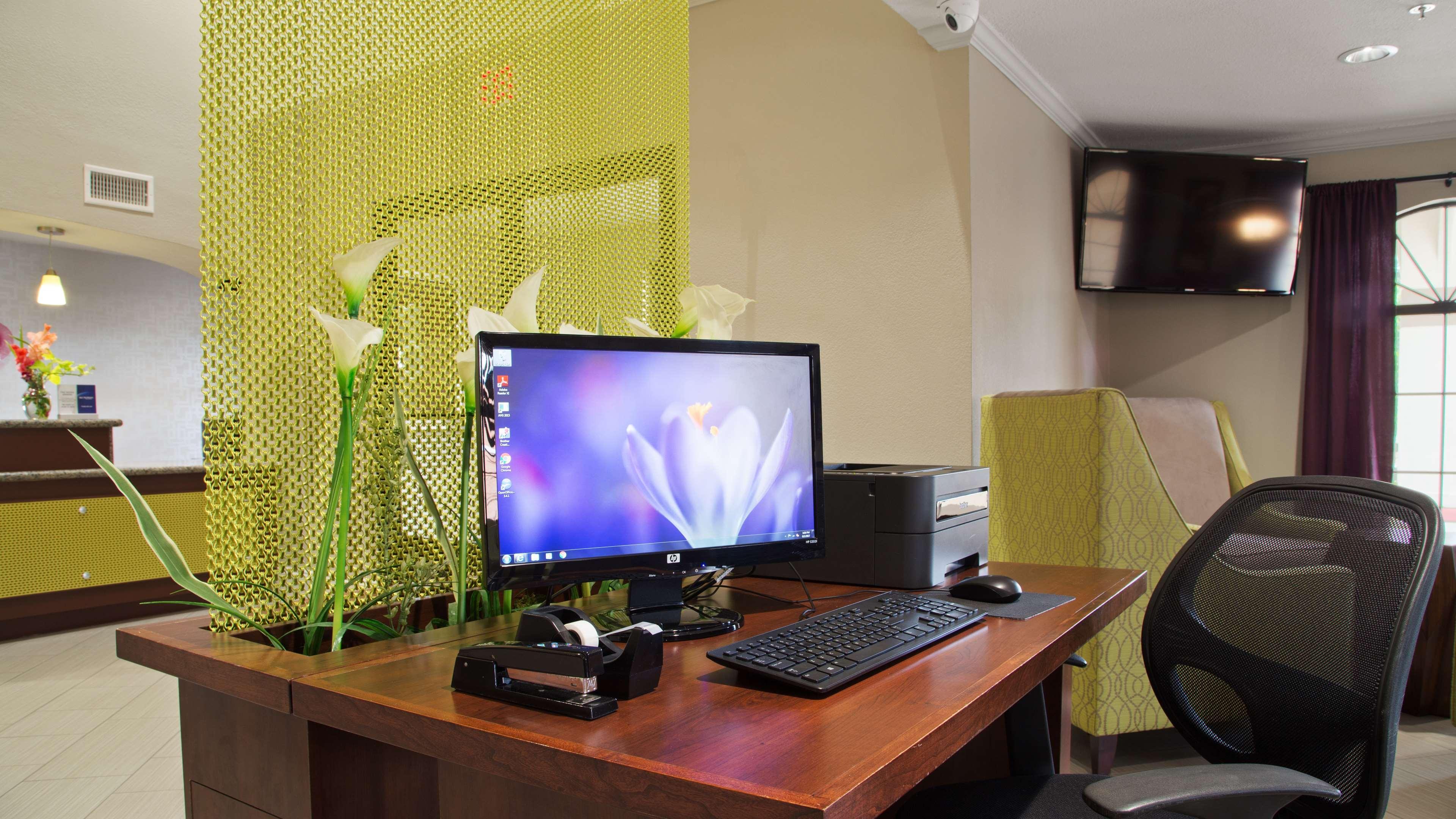 Surestay Hotel By Best Western Deer Park Ngoại thất bức ảnh