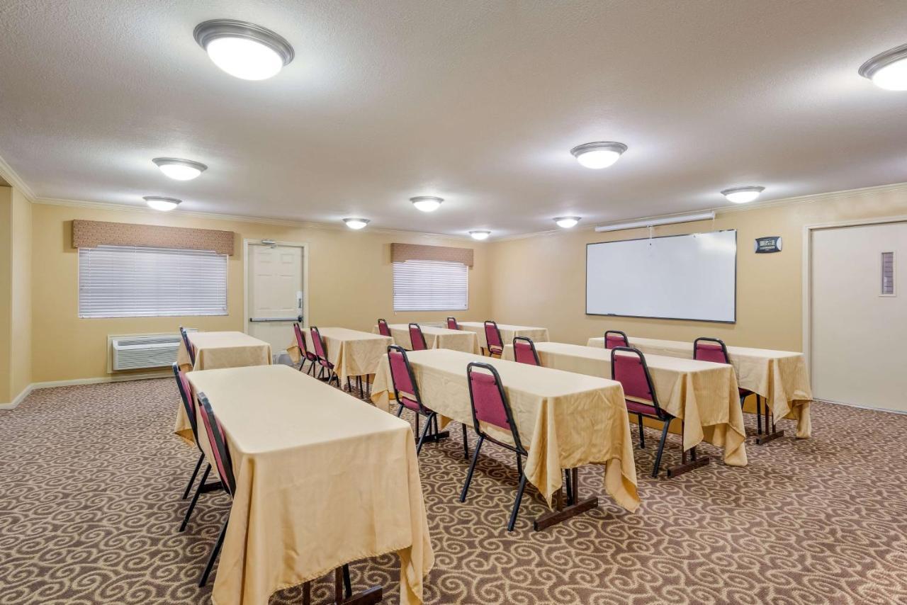 Surestay Hotel By Best Western Deer Park Ngoại thất bức ảnh