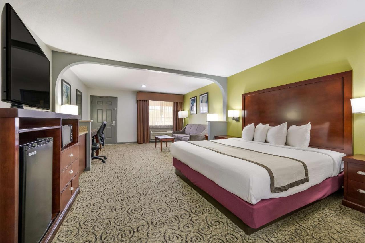Surestay Hotel By Best Western Deer Park Ngoại thất bức ảnh
