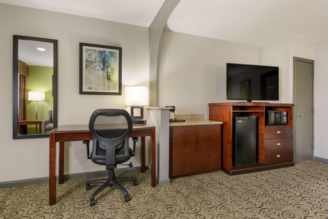 Surestay Hotel By Best Western Deer Park Ngoại thất bức ảnh