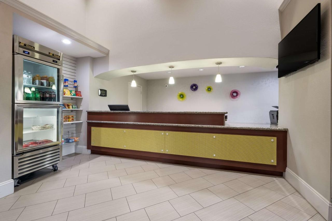 Surestay Hotel By Best Western Deer Park Ngoại thất bức ảnh