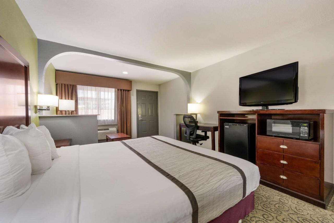 Surestay Hotel By Best Western Deer Park Ngoại thất bức ảnh